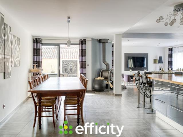 Vente Appartement 4 pièces 137.6 m2 Saint Romain en Gal