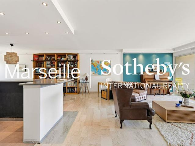 Vente Appartement 4 pièces 137 m2 Marseille 8ème