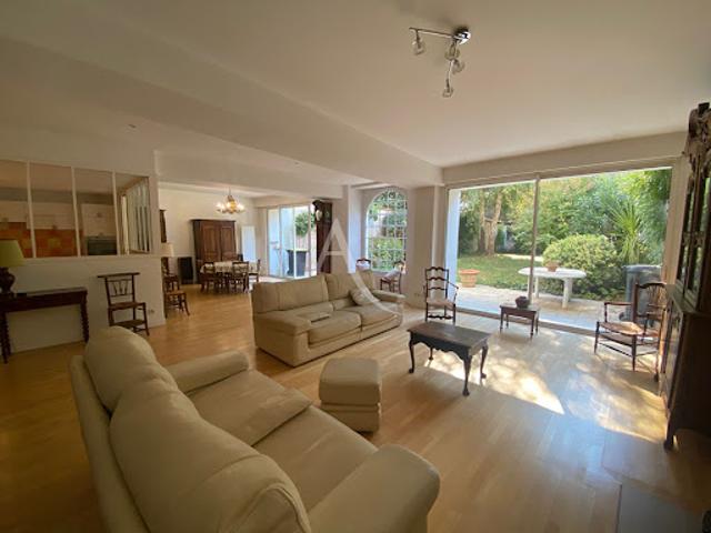 Vente Appartement 5 pièces 139.48 m2 La Rochelle