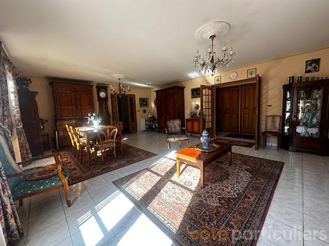 Vente Appartement 4 pièces 139 m2 Saint Amand Montrond