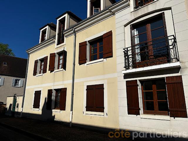 Vente Appartement 4 pièces 139 m2 Saint Amand Montrond