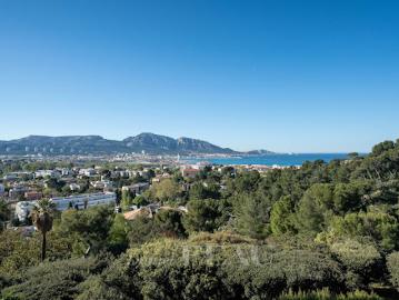 Vente Appartement 4 pièces 140.3 m2 Marseille 8ème
