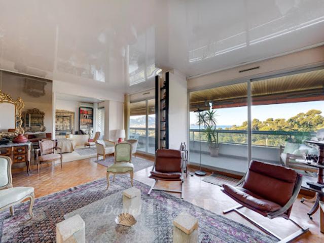 Vente Appartement 4 pièces 140.3 m2 Marseille 8ème