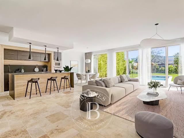 Vente Appartement 4 pièces 140.65 m2 Bordeaux