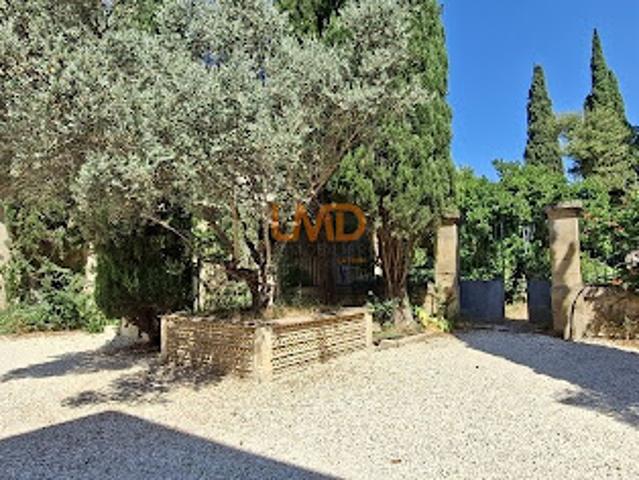 Vente Appartement 4 pièces 142 m2 Sommieres