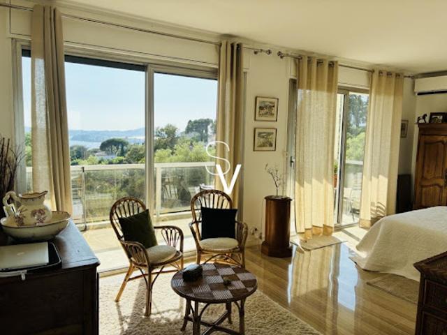 Vente Appartement 4 pièces 142 m2 Toulon