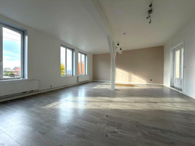 Vente Appartement 4 pièces 143 m2 Bauvin