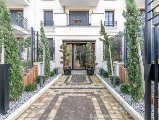 Vente Appartement 4 pièces 144 m2 La Varenne Saint Hilaire