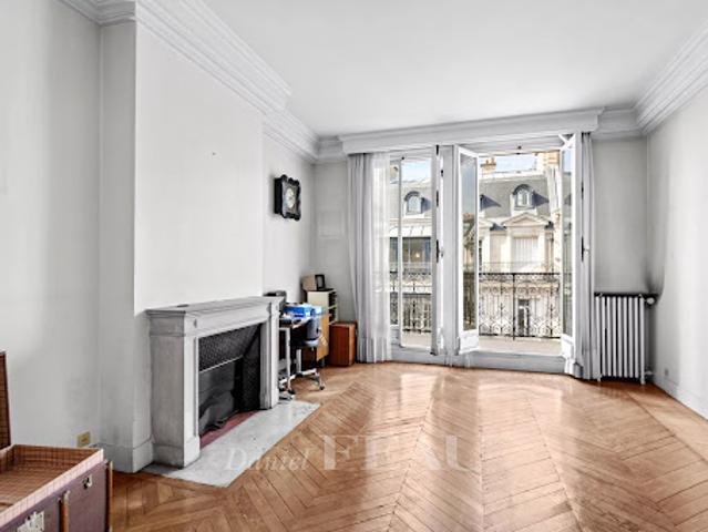 Vente Appartement 4 pièces 145.7 m2 Paris 8ème