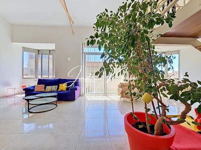 Vente Appartement 4 pièces 147.3 m2 Perpignan