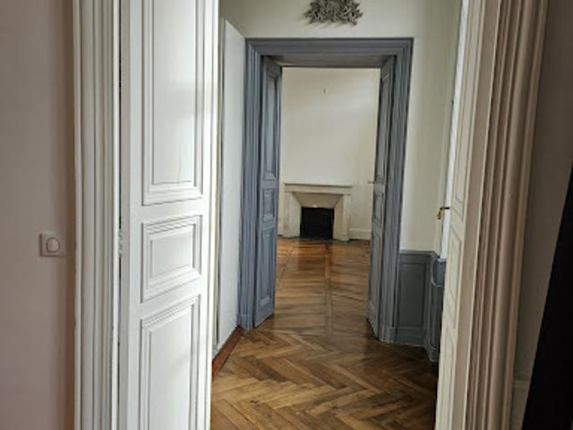 Vente Appartement 4 pièces 147 m2 Cahors