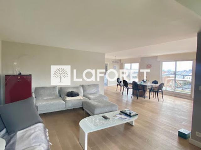 Vente Appartement 4 pièces 138 m2 Mérignies