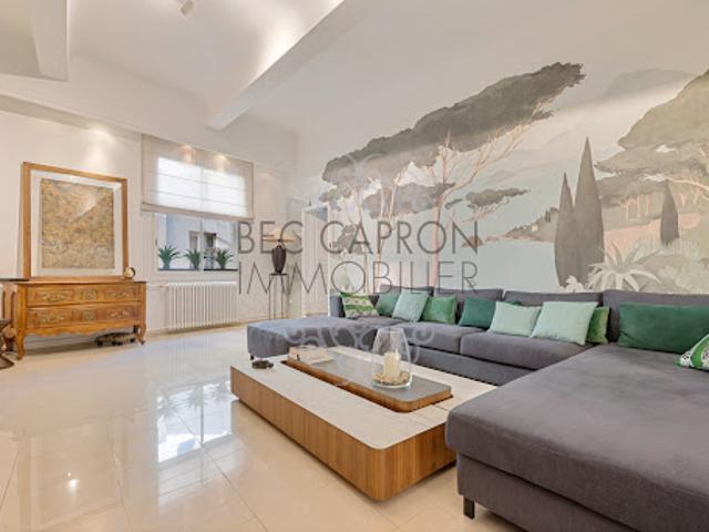 Vente Appartement 4 pièces 150.06 m2 Aix en Provence