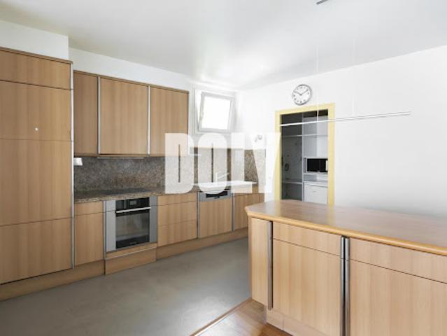 Vente Appartement 4 pièces 152 m2 Fontenay sous Bois