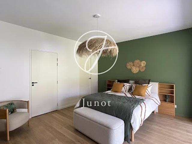 Vente Appartement 4 pièces 153.01 m2 Marcq en Baroeul