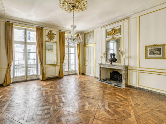 Vente Appartement 4 pièces 153.25 m2 Nantes