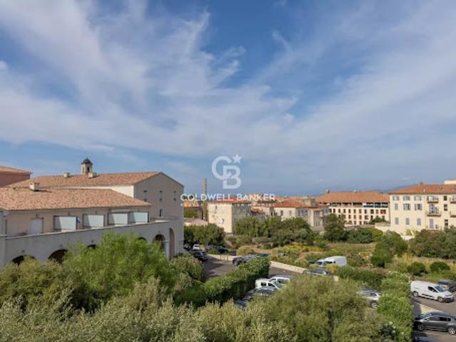 Vente Appartement 4 pièces 153 m2 L'Ile Rousse