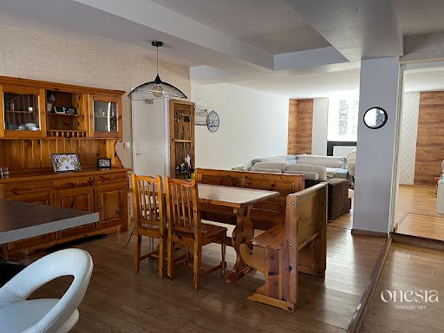 Vente Appartement 4 pièces 159 m2 Oloron Sainte Marie