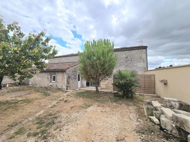 Vente Appartement 4 pièces 159 m2 Triac Lautrait