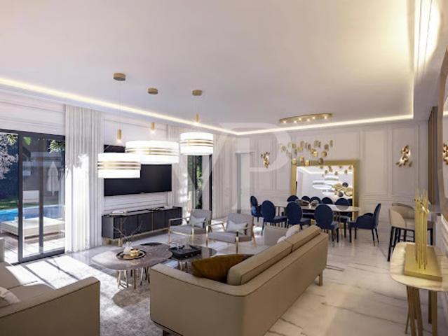 Vente Appartement 4 pièces 169.25 m2 Antibes