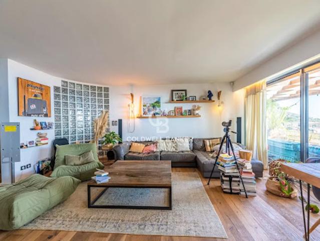 Vente Appartement 4 pièces 200.29 m2 Bastia
