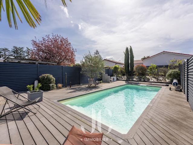 Vente Appartement 4 pièces 204 m2 Lorette