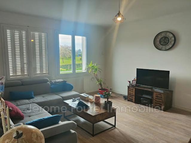 Vente Appartement 4 pièces 242 m2 Montaignac sur Doustre