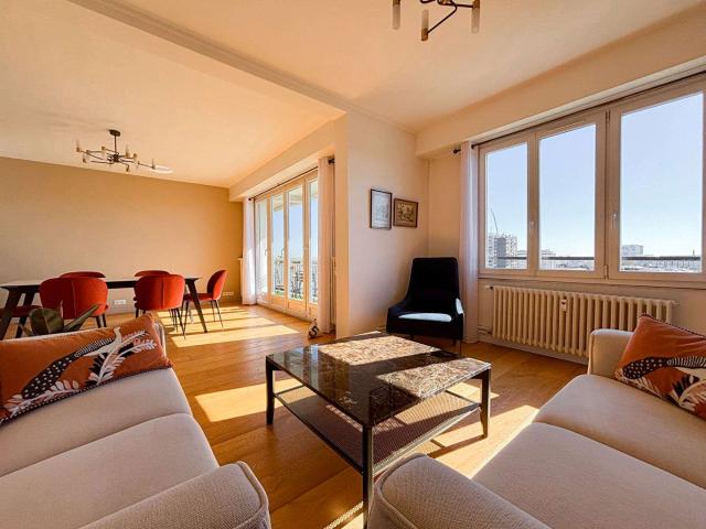 Vente appartement 4 pièces Angers Centre 49
