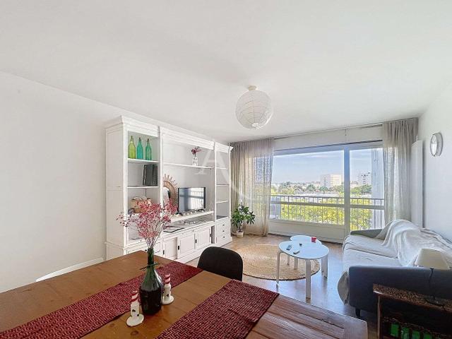 Vente appartement 4 pièces Angers Saint Léonard Madeleine 49