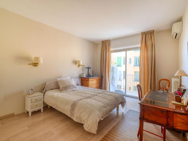 Vente Appartement 4 pièces avec garage Bastia Centre