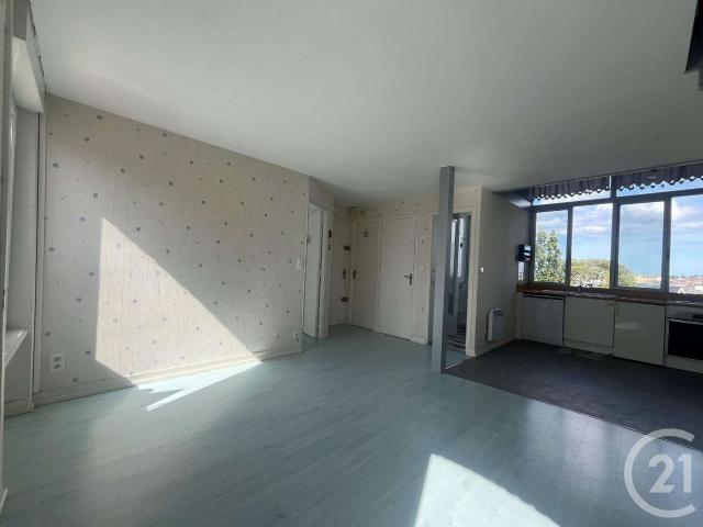 Vente appartement 4 pièces Dinard Centre Ville 35