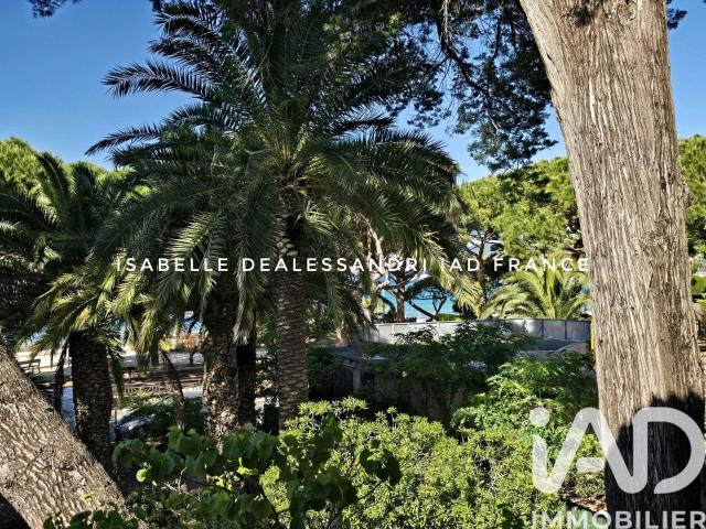 Vente appartement 4 pièces Les lecques 83