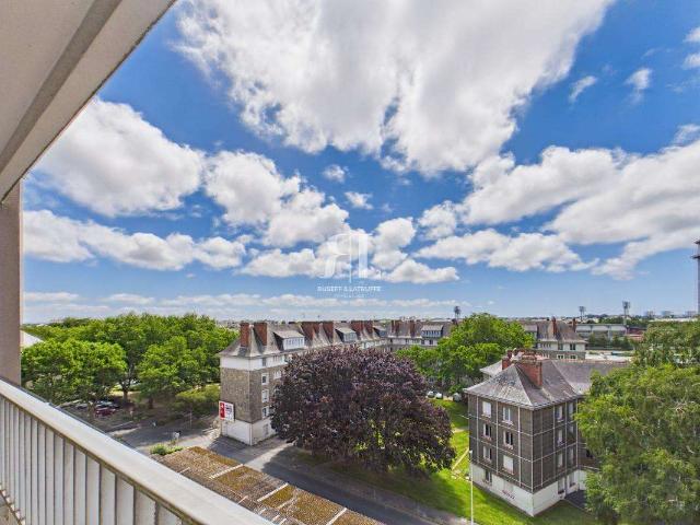 Vente appartement 4 pièces Lorient Centre Ville 56