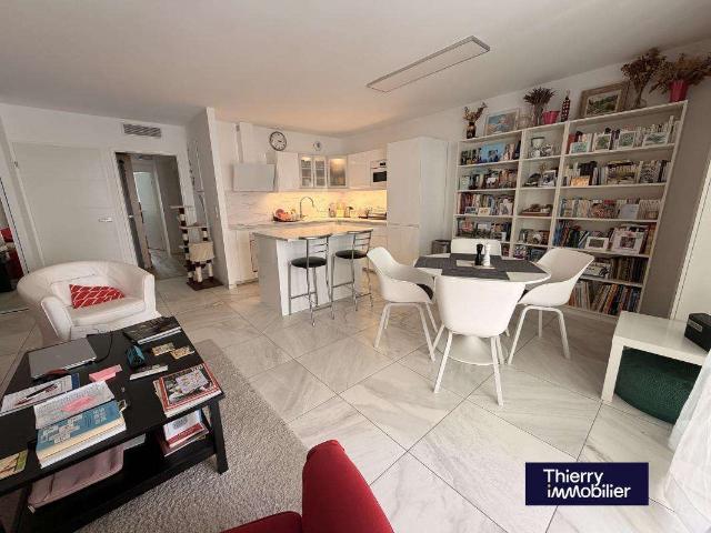 Vente appartement 4 pièces Nantes Centre Ville 44