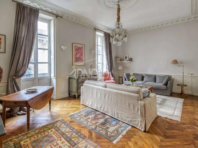 Vente appartement 4 pièces Nantes Centre Ville 44