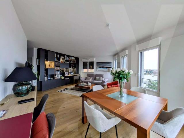 Vente appartement 4 pièces Nantes Île de Nantes 44