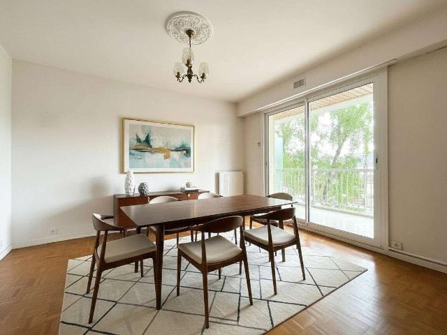 Vente appartement 4 pièces Nantes Rond Point de Paris Blanche de Castille 44