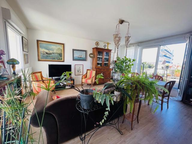 Vente appartement 4 pièces Nantes Rond Point De Rennes 44