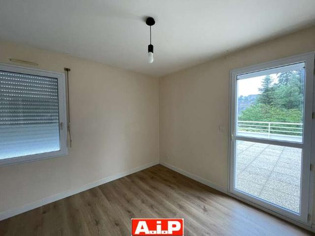 Vente appartement 4 pièces Pouzauges 85