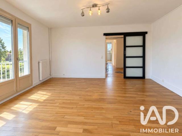 Vente appartement 4 pièces Prix lès Mézières 08