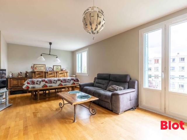 Vente appartement 4 pièces Rennes Bourg L'evêque 35