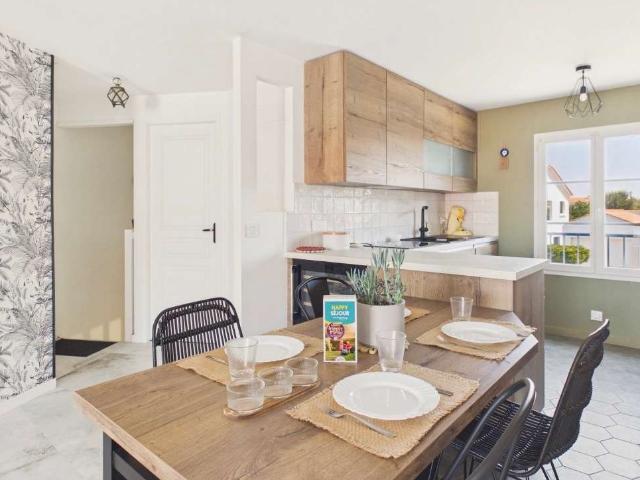 Vente appartement 4 pièces Sion sur L Ocean 85