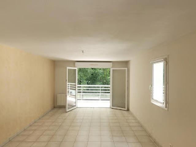 Vente Appartement 5 pièces 65 m2 Locminé