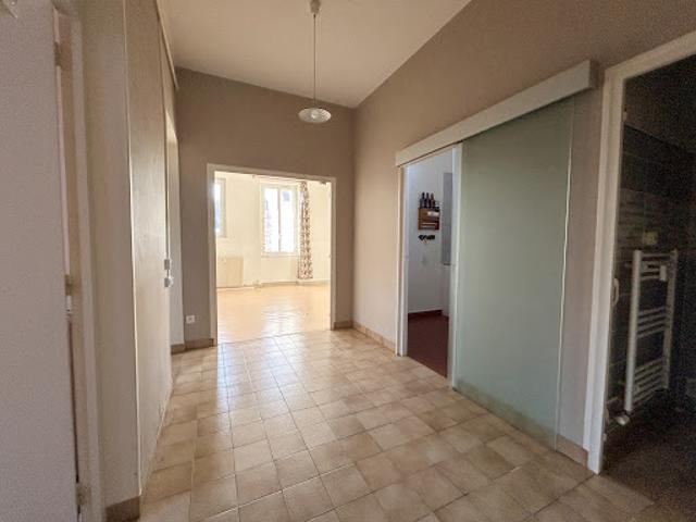 Vente Appartement 5 pièces 69.54 m2 Néris les Bains