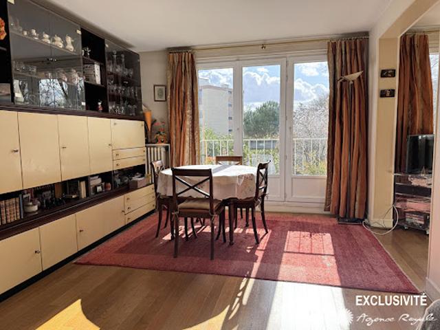 Vente Appartement 5 pièces 73.66 m2 Saint Germain en Laye
