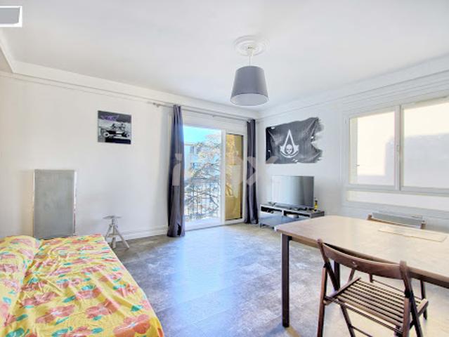Vente Appartement 5 pièces 77 m2 Toulon