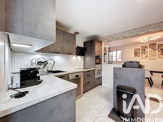 Vente Appartement 5 pièces 82 m2 Champdeuil