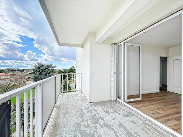 Vente Appartement 5 pièces 87 m2 Saint Médard en Jalles