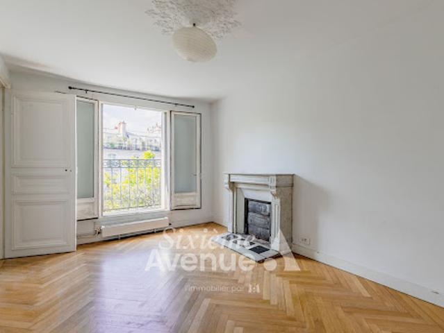 Vente Appartement 5 pièces 85.55 m2 Paris 11ème
