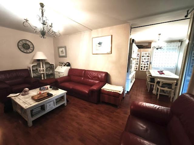 Vente Appartement 5 pièces 85 m2 Apt